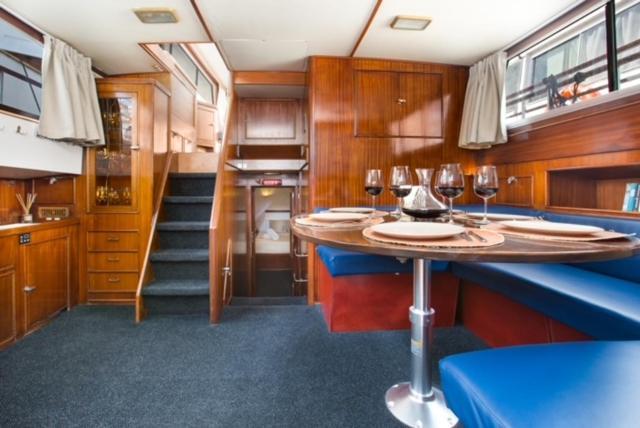 Charming Boat In Barcelona - Perfect Getaway Hotel Sant Adrià de Besòs Eksteriør billede